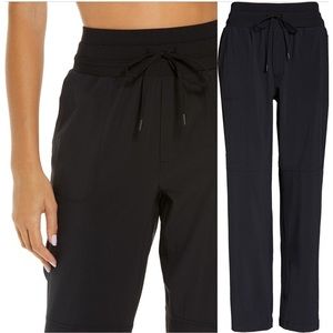 Like new Zella high-waist Soho travel pants